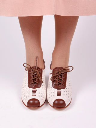 1940s Spectator Oxford pumps - Brown / Off-White - Lucy