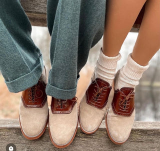 Are Saddle Shoes Back in Style? A Timeless Two-Tone Trend - memery