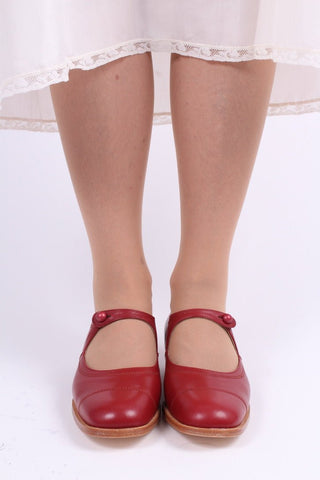 1920s everyday shoe - Red - Ruby - memery