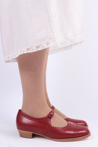 1920s everyday shoe - Red - Ruby - memery