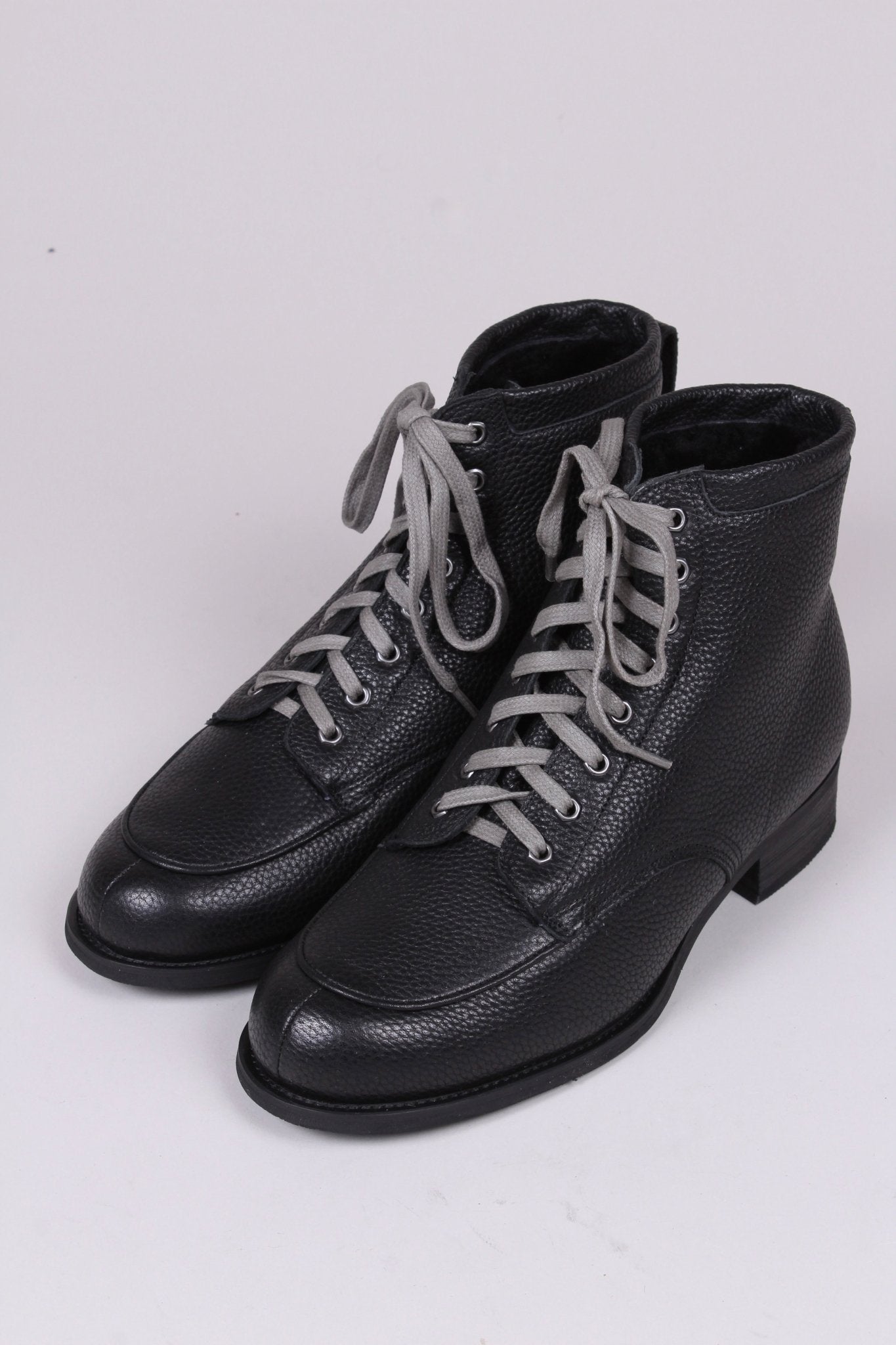 1930s / 1940s winter snow boots with Fur lining - Black - Rita memery 1930s / 1940s winter snow boots with Fur lining - Black - Rita memery