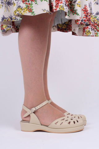 1940s / 50s summer wedge sandals - Cream - Sidse - memery