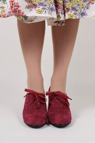 1940s pumps in suede with velvet laces - Burgundy red - Esther - memery