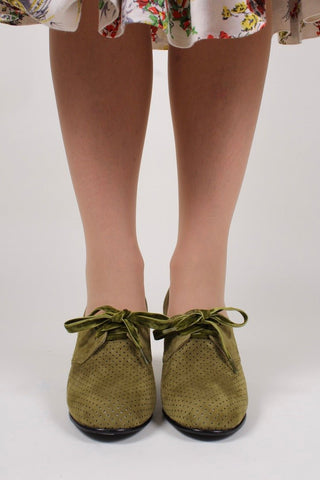 1940s pumps in suede with velvet laces - Green - Esther - memery