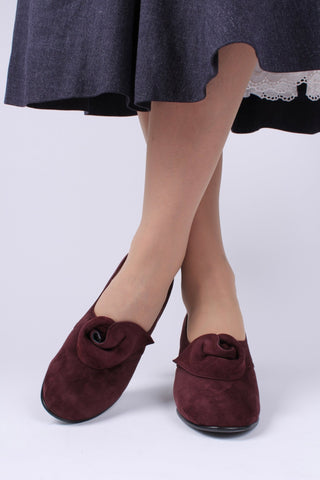 1940s style suede pumps with a rosette - Plum - Luise - memery