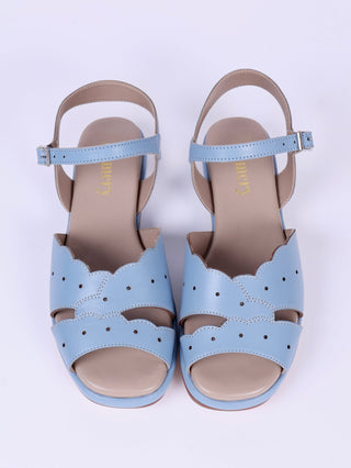 1950s sandals with cloud - shaped pattern - blue pastel - Joy - memery