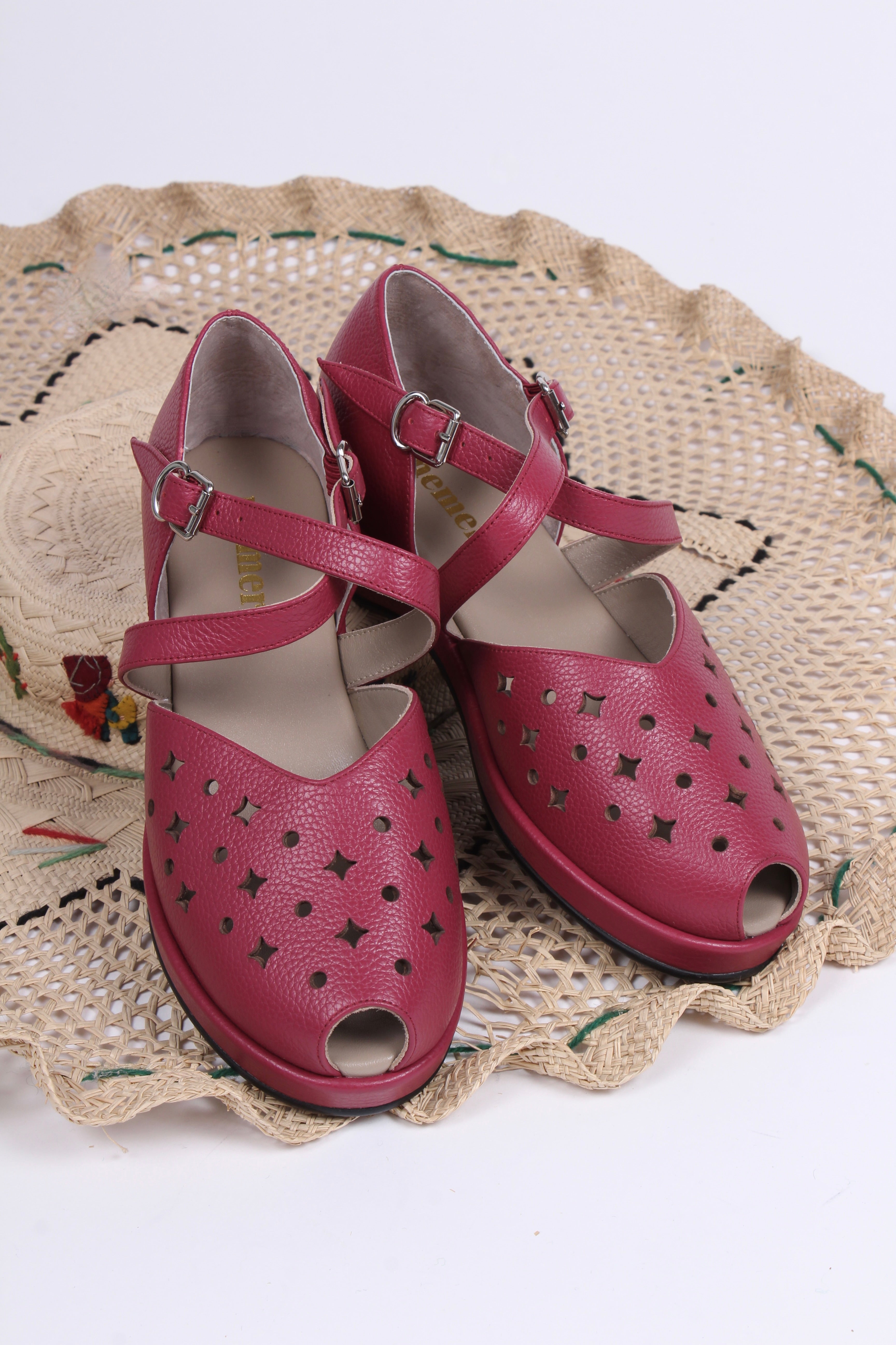 1940s style summer sandals /  wedges - Burgundy / Raspberry - Norma