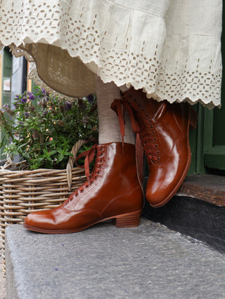 1910s / 1920s style everyday leather boot  - Brown - Britta