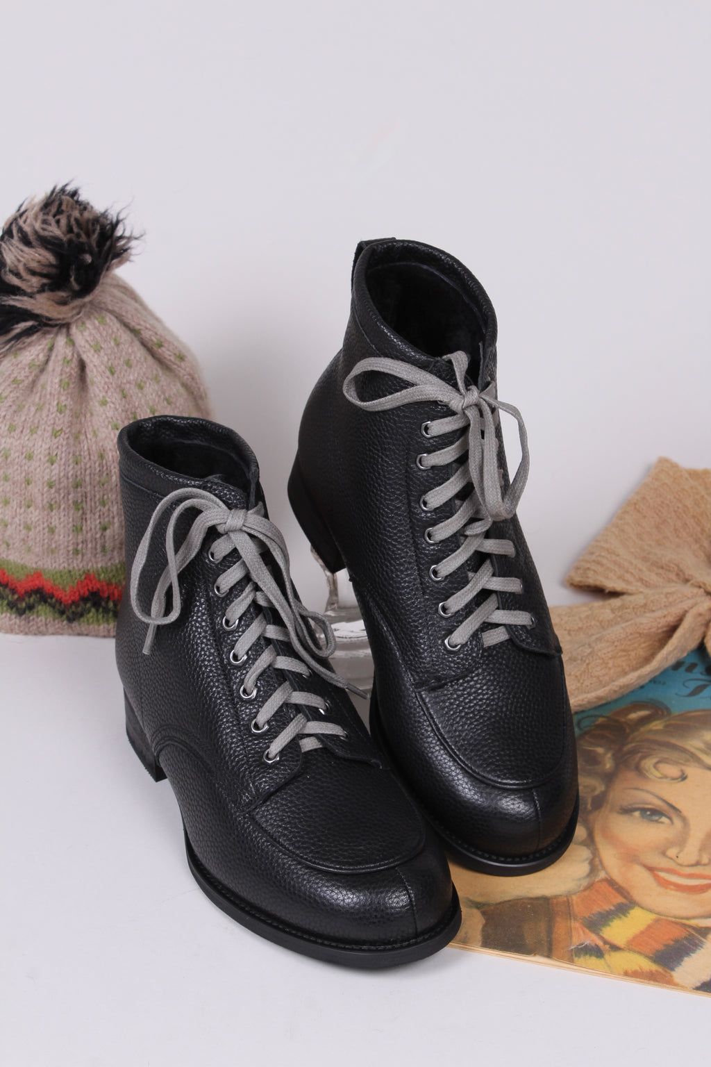 Retro Flat Shoes - 1930s, 1940s, 1950s, 1960s Styles