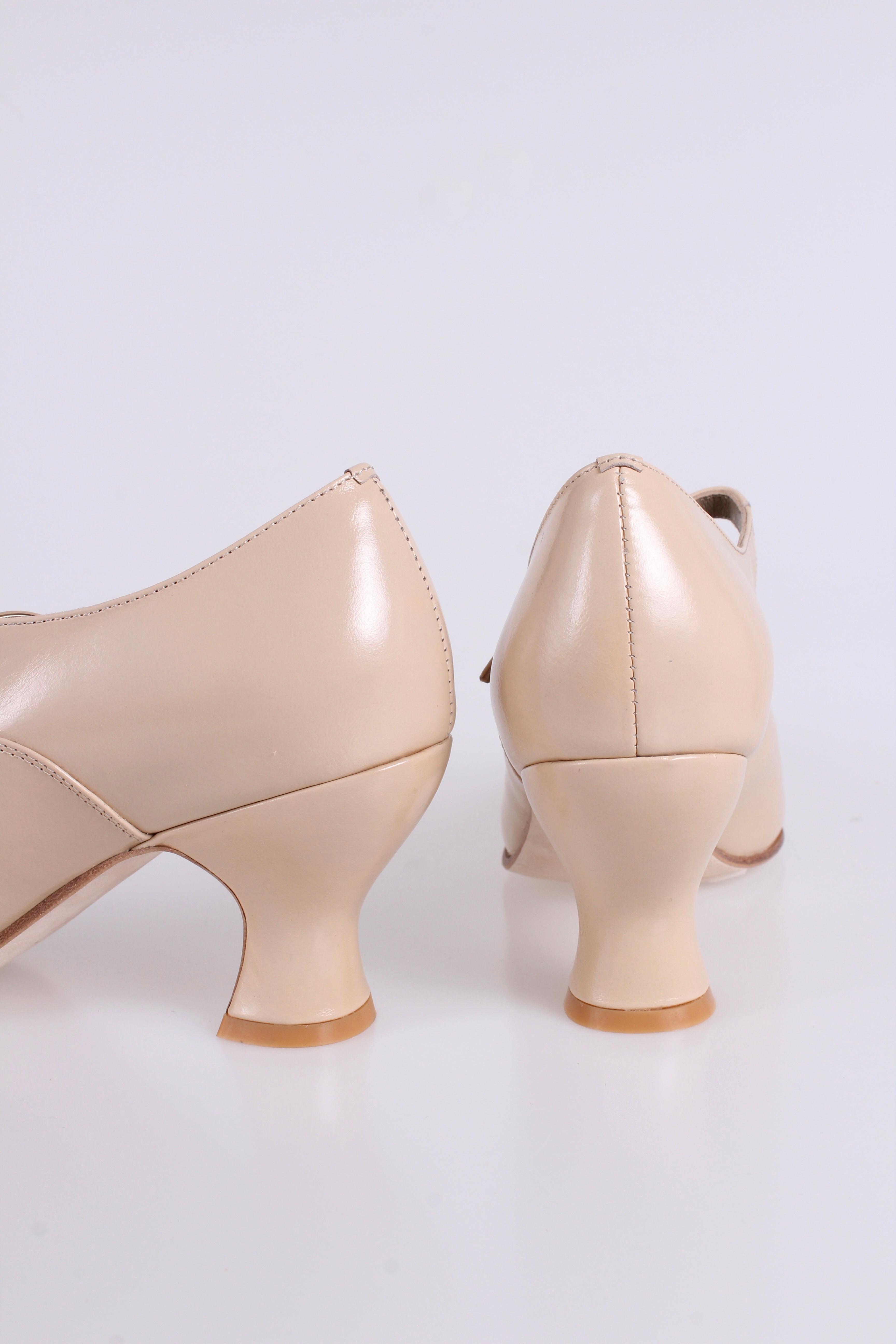 1920's inspired Mary Jane pumps - Cream  - Yvonne