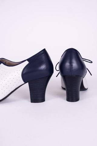 Escarpins Oxford 'Spectator' années 1940 - Marron / Blanc cassé - Lucy