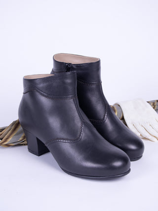 1940s Winter Ankle Boots – Black – Marion