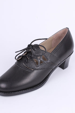 Early 1940s everyday lace - up shoes - Black - Emily - memery