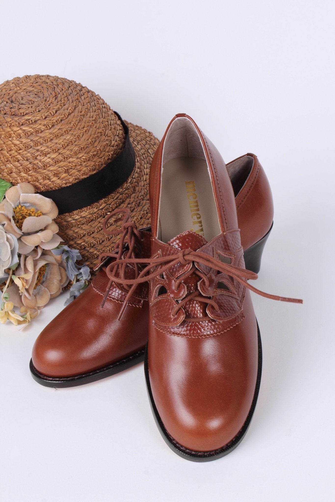 womens lace up dress shoes 1940s everyday lace-up shoes - Cognac Brown
