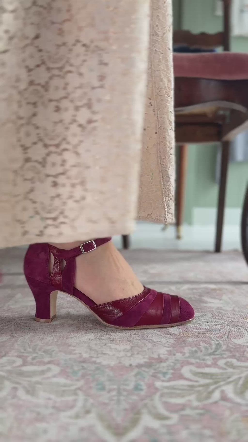 Early 1930s  Art Deco evening sandals - Burgundy - Thelma