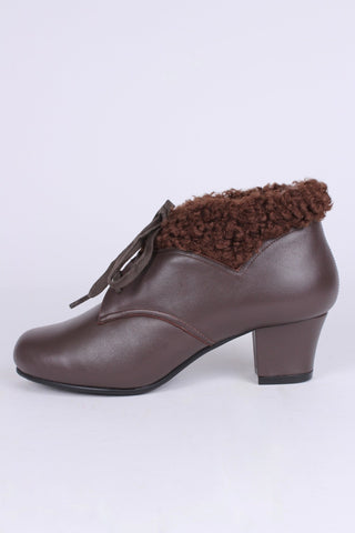 Soft 1940s /1950s booties with wool shearling - Dark Brown - Karin - memery