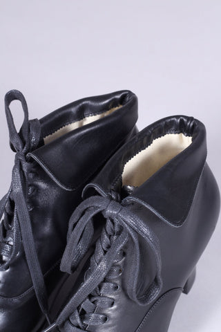 1930s style leather lace - up ankle boot - Black - Betty - memery