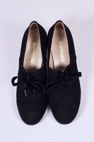 1940s pumps in suede with velvet laces - Black - Esther - memery