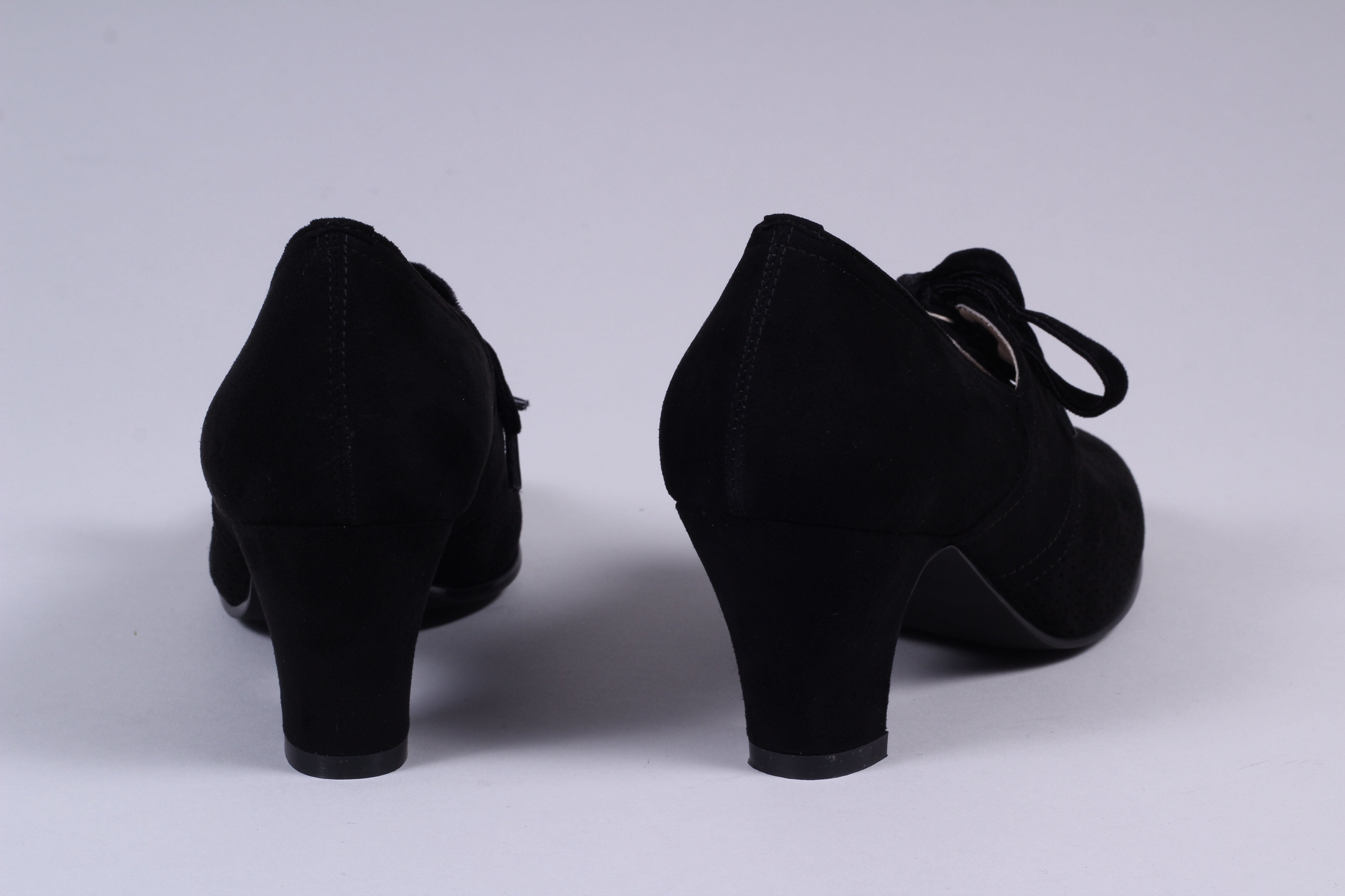 VEGAN shoes - 40s vintage style pumps  with shoe lace - Black - Esther