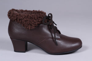 Soft 1940s /1950s style booties with fur - Dark Brown - Karin